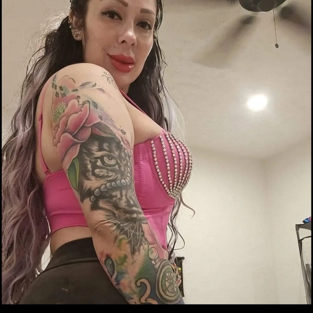 Meet your Posher, Gabriela